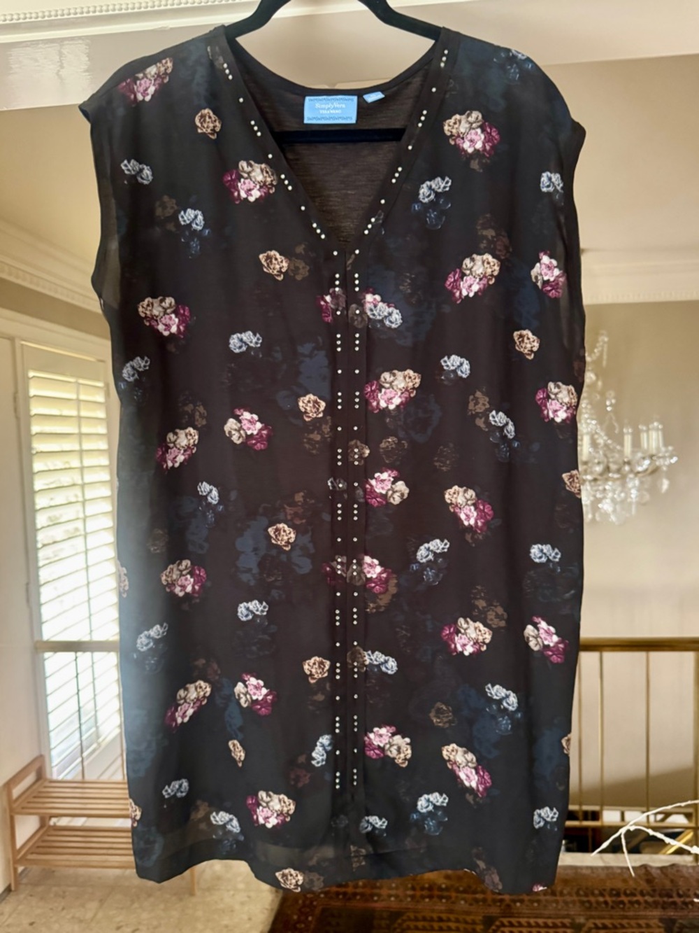 Simply Vera Vera Wang Black Floral Stud-Trim V-Neck Midi Dress